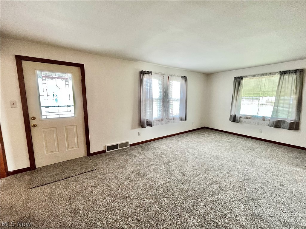 839 Mill Street Conneaut OH 44030