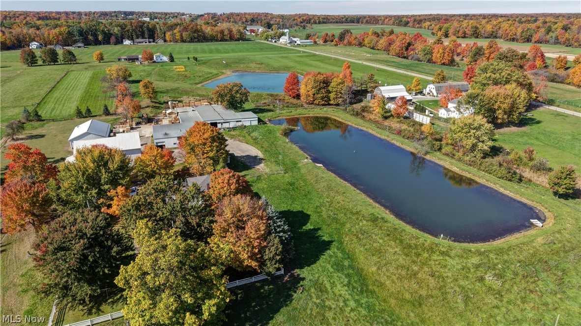 9291 N Girdle Road Middlefield OH 44062