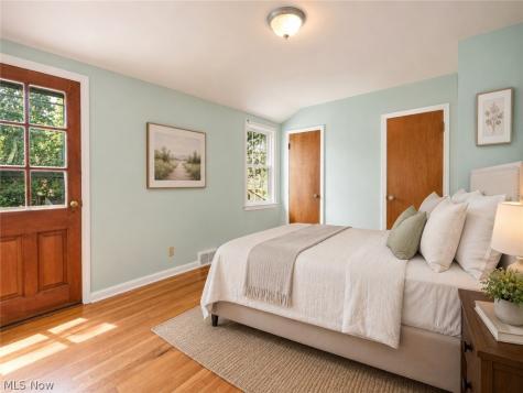 171 E 212th Street Euclid OH 44123