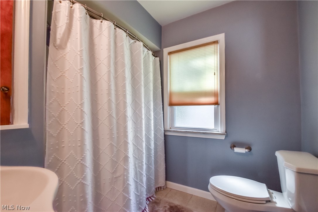 171 E 212th Street Euclid OH 44123