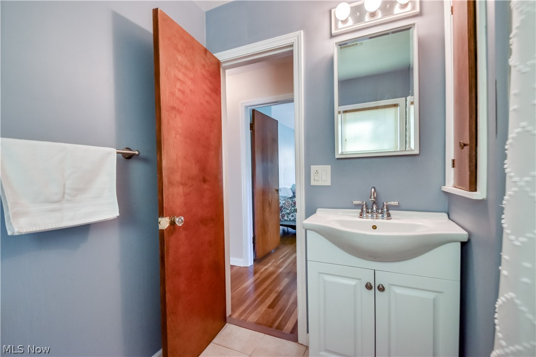 171 E 212th Street Euclid OH 44123