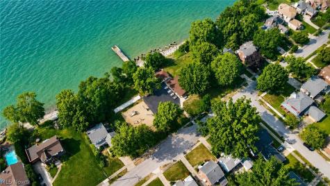 171 E 212th Street Euclid OH 44123