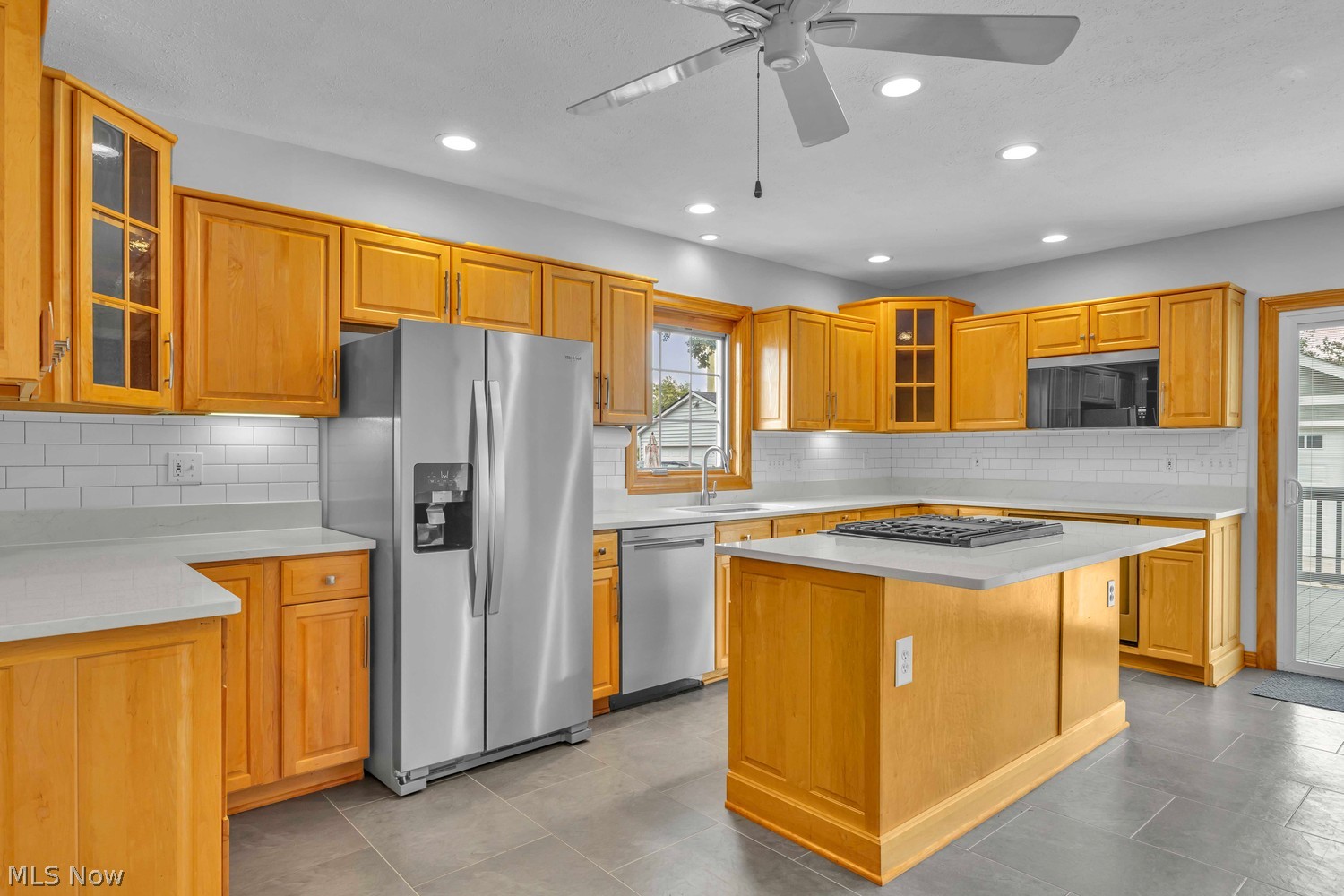 21295 Stratford Avenue Rocky River OH 44116