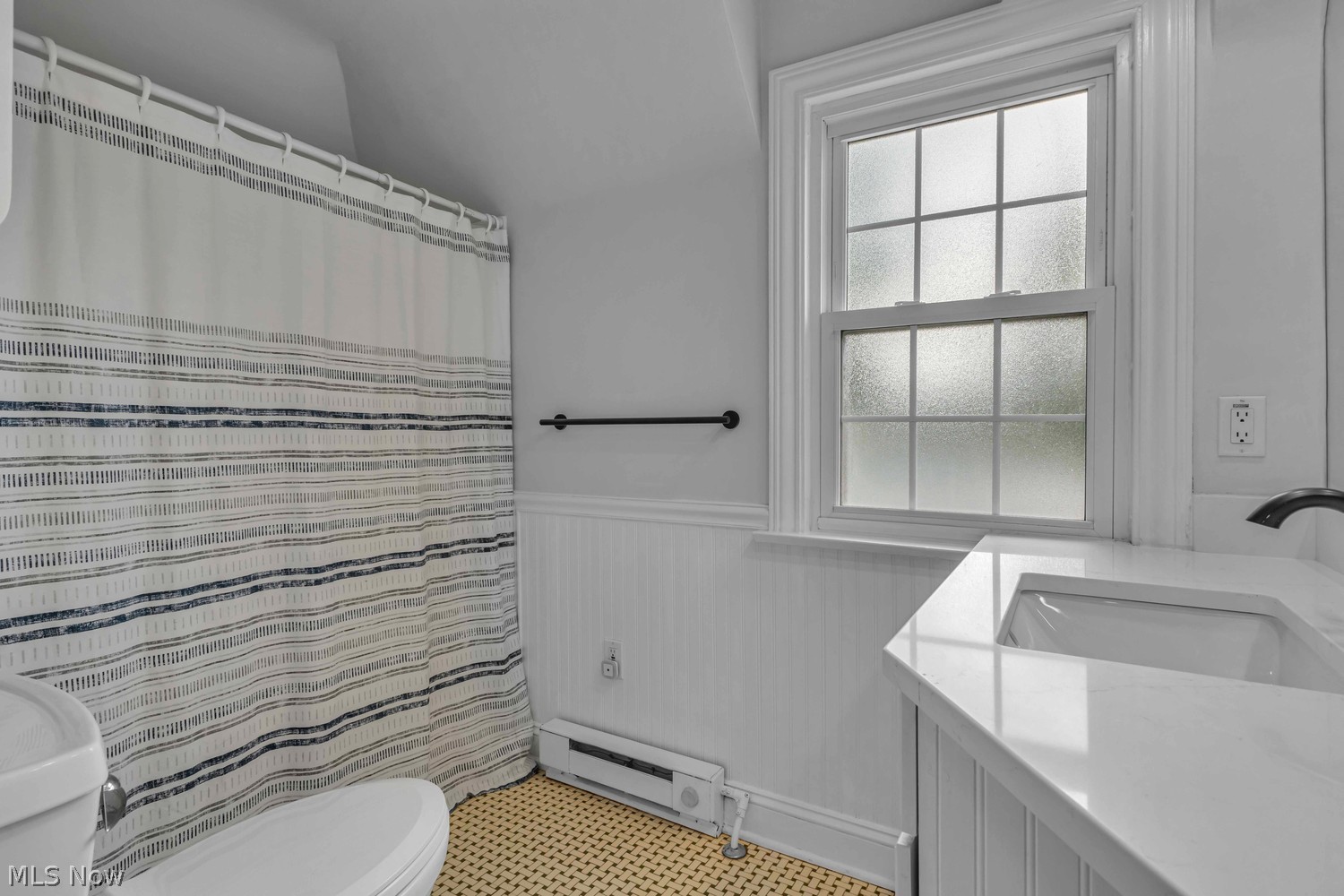 21295 Stratford Avenue Rocky River OH 44116