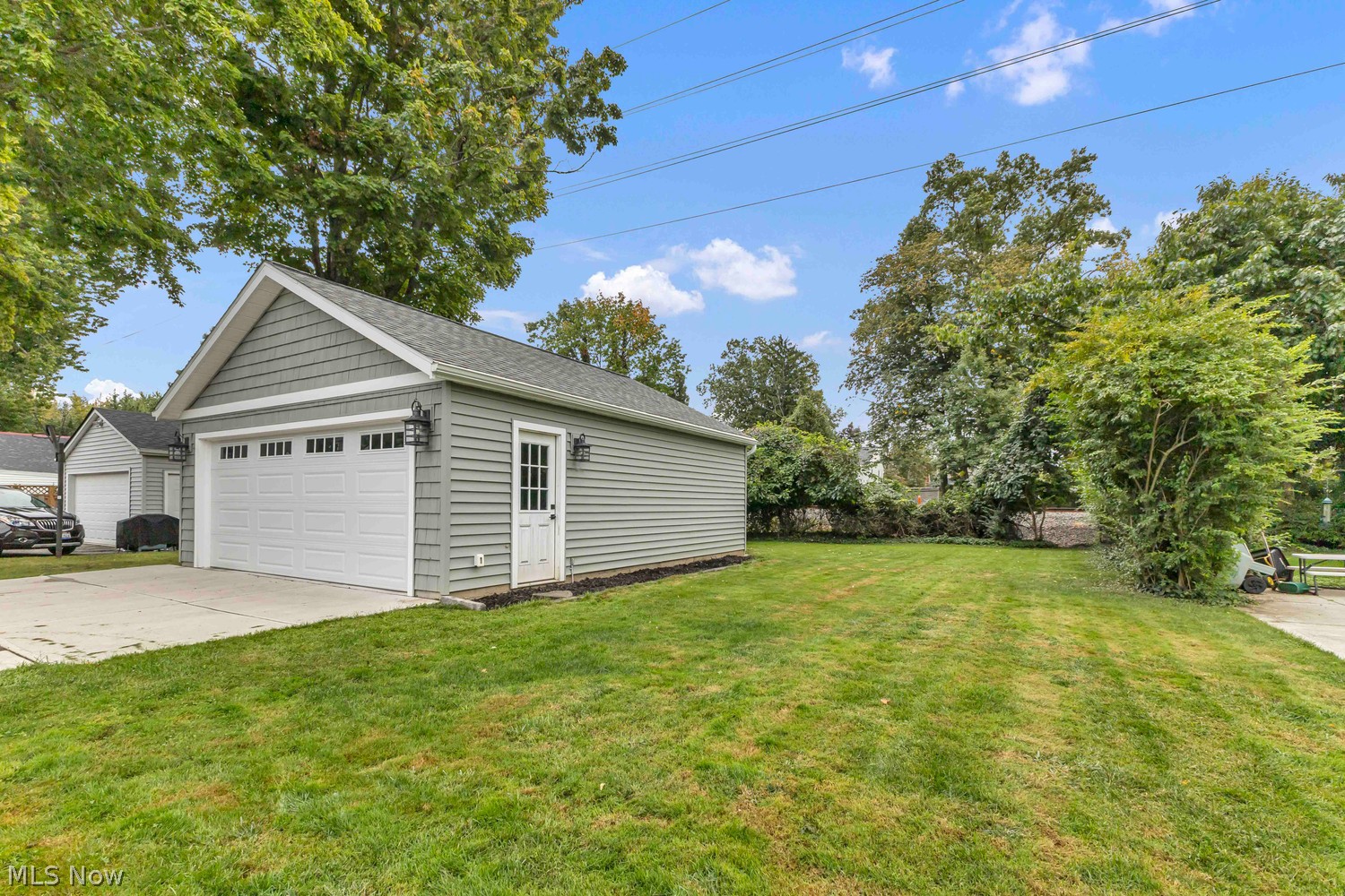 21295 Stratford Avenue Rocky River OH 44116