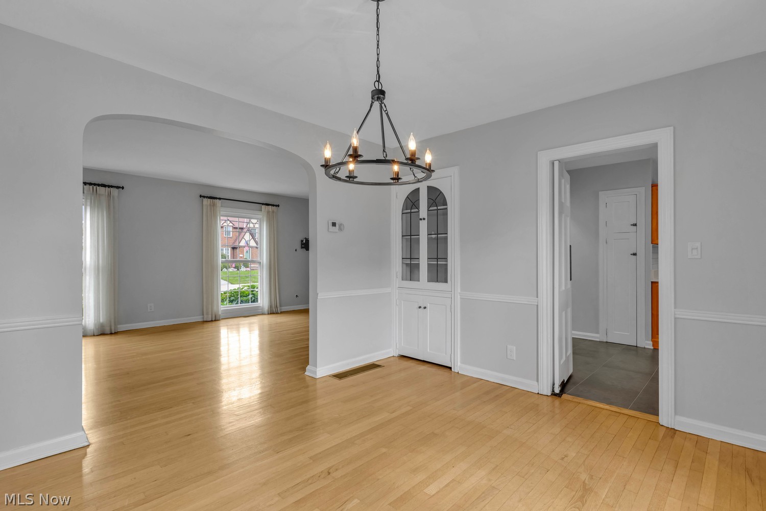 21295 Stratford Avenue Rocky River OH 44116