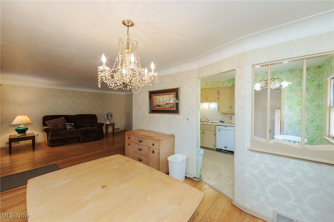 3319 Norris Avenue Parma OH 44134