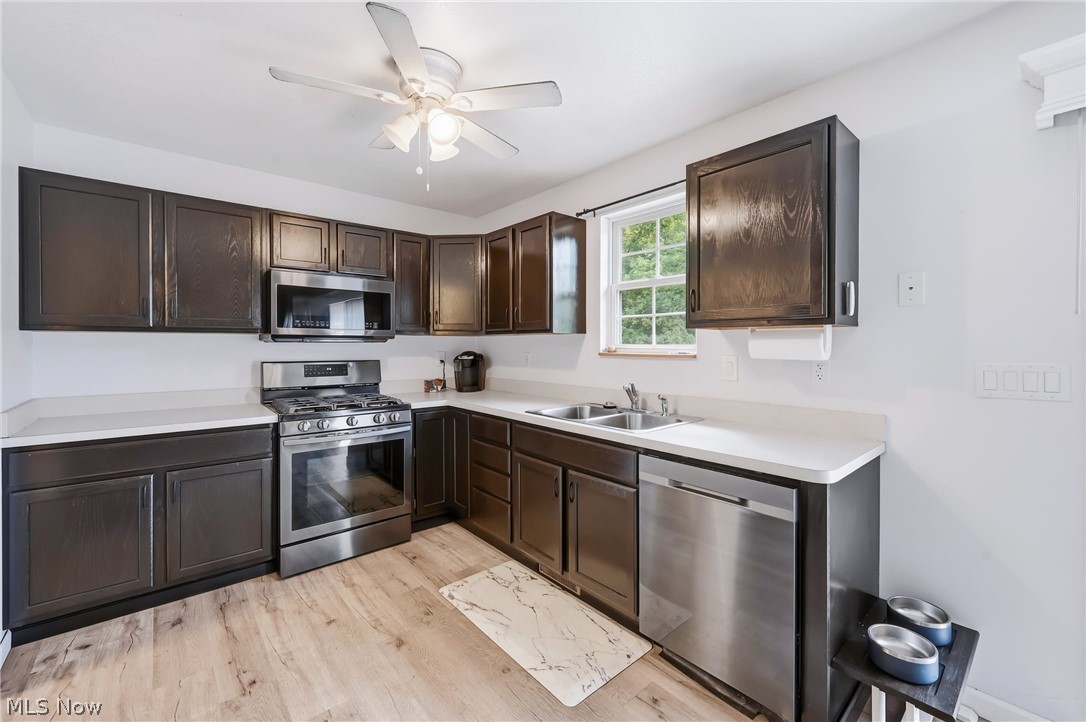 1561 Birch Run Drive NE Warren OH 44483