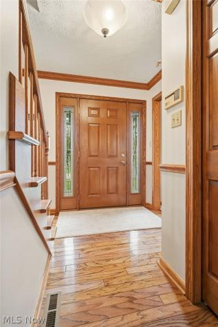 8708 Eastlynn Avenue NW Massillon OH 44646