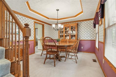 8708 Eastlynn Avenue NW Massillon OH 44646