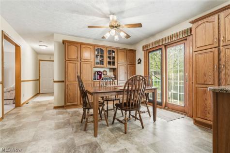 8708 Eastlynn Avenue NW Massillon OH 44646