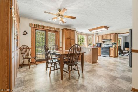 8708 Eastlynn Avenue NW Massillon OH 44646