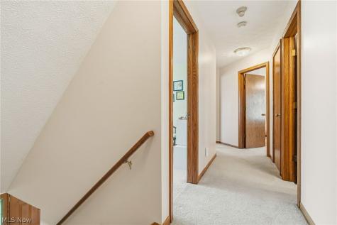 8708 Eastlynn Avenue NW Massillon OH 44646