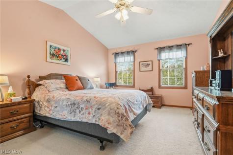 8708 Eastlynn Avenue NW Massillon OH 44646