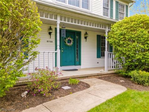 8708 Eastlynn Avenue NW Massillon OH 44646
