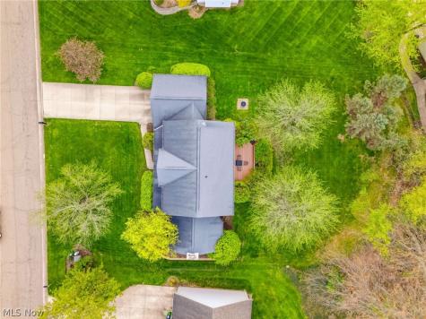 8708 Eastlynn Avenue NW Massillon OH 44646