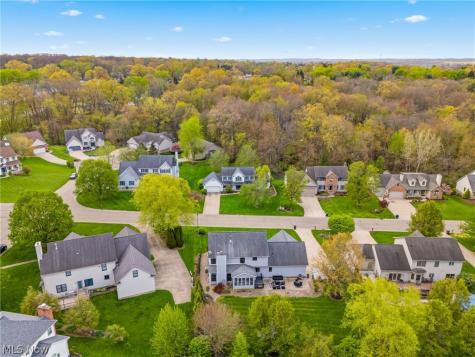 8708 Eastlynn Avenue NW Massillon OH 44646