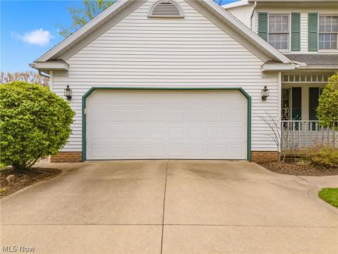 8708 Eastlynn Avenue NW Massillon OH 44646