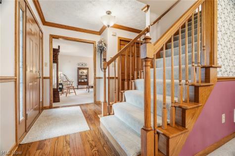8708 Eastlynn Avenue NW Massillon OH 44646