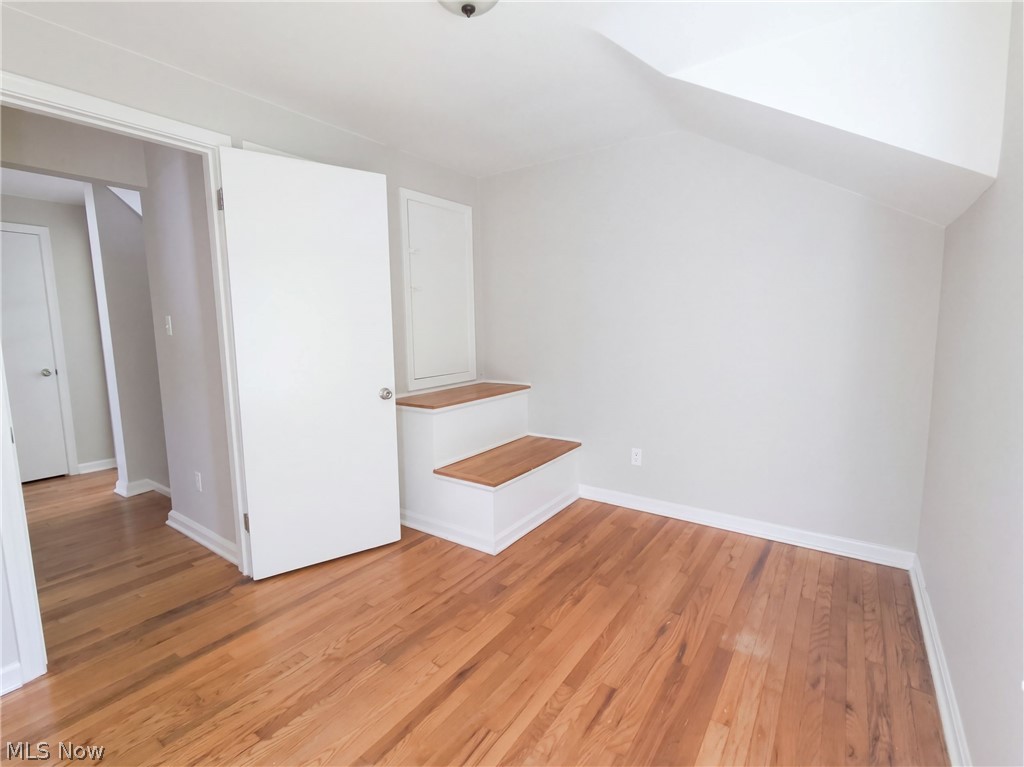 3659 Fenley Road Cleveland OH 44121