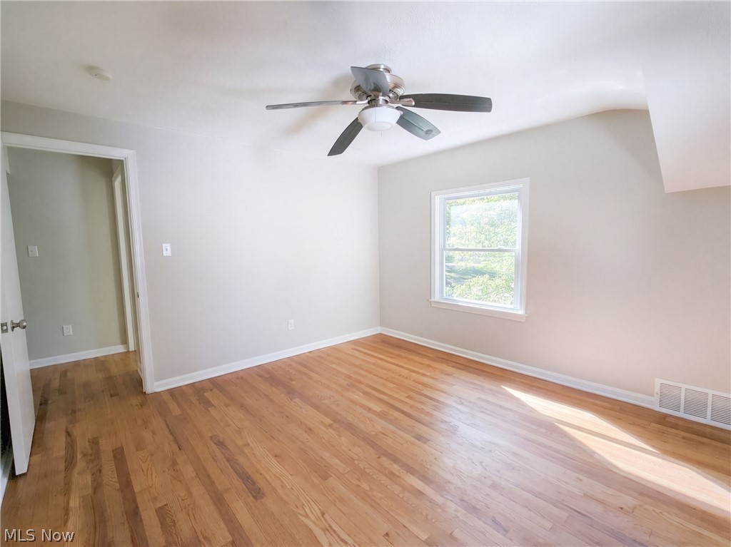 3659 Fenley Road Cleveland OH 44121