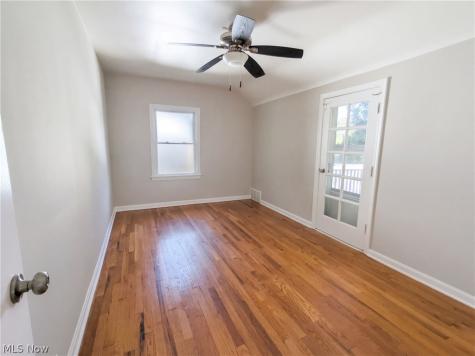 3659 Fenley Road Cleveland OH 44121