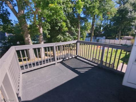 3659 Fenley Road Cleveland OH 44121