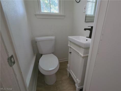 3659 Fenley Road Cleveland OH 44121
