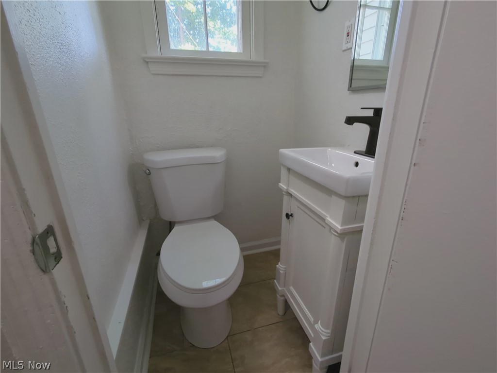 3659 Fenley Road Cleveland OH 44121