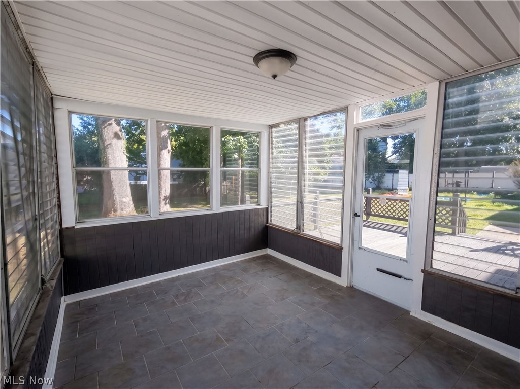 3659 Fenley Road Cleveland OH 44121