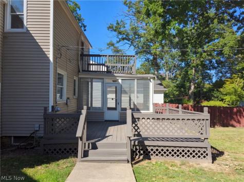 3659 Fenley Road Cleveland OH 44121