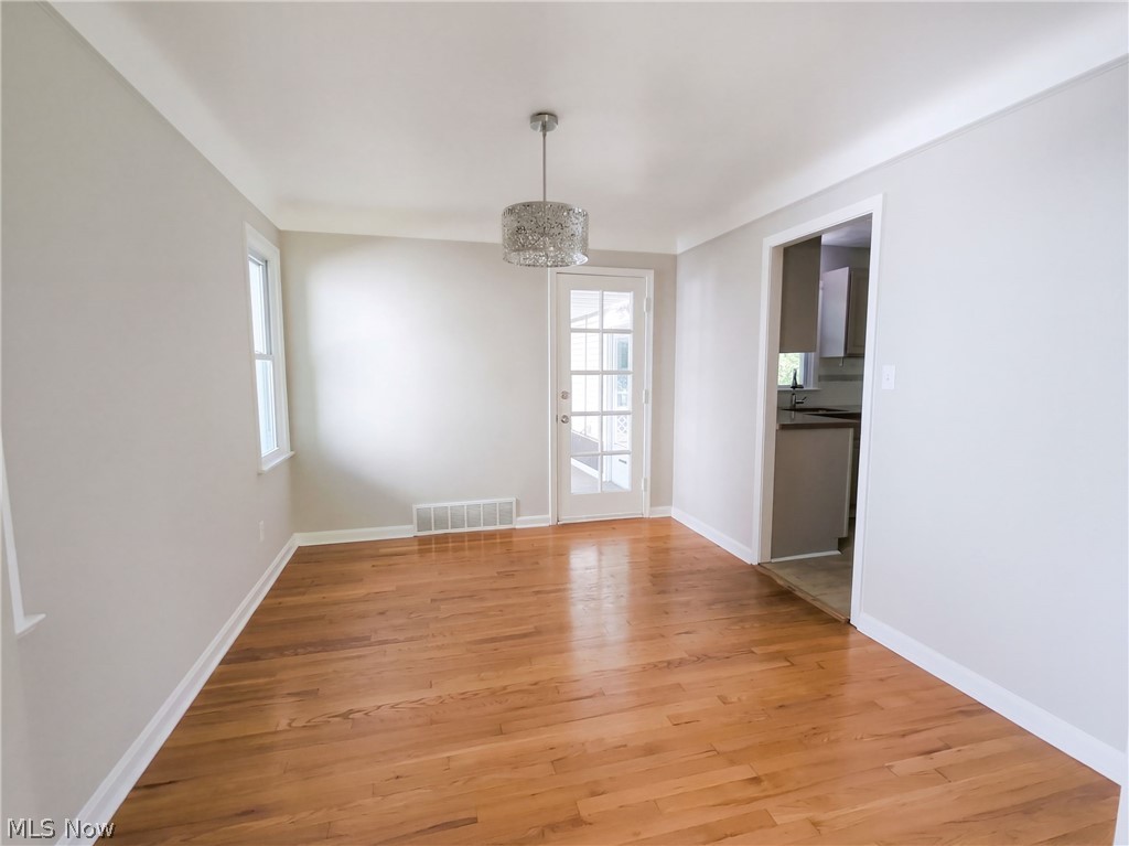 3659 Fenley Road Cleveland OH 44121
