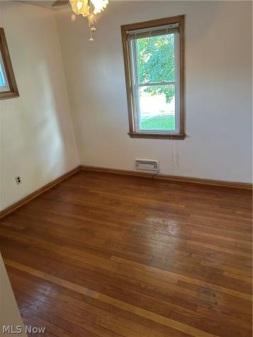 10982 Naomi Drive Parma OH 44130