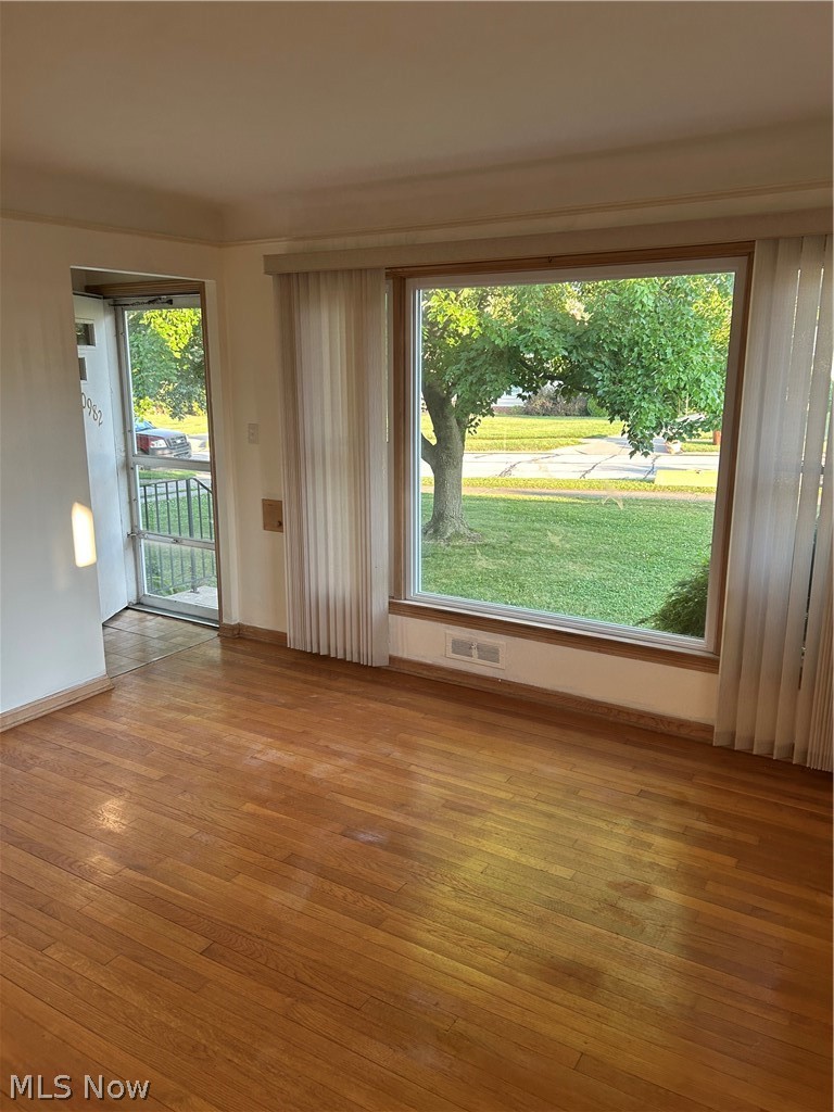 10982 Naomi Drive Parma OH 44130