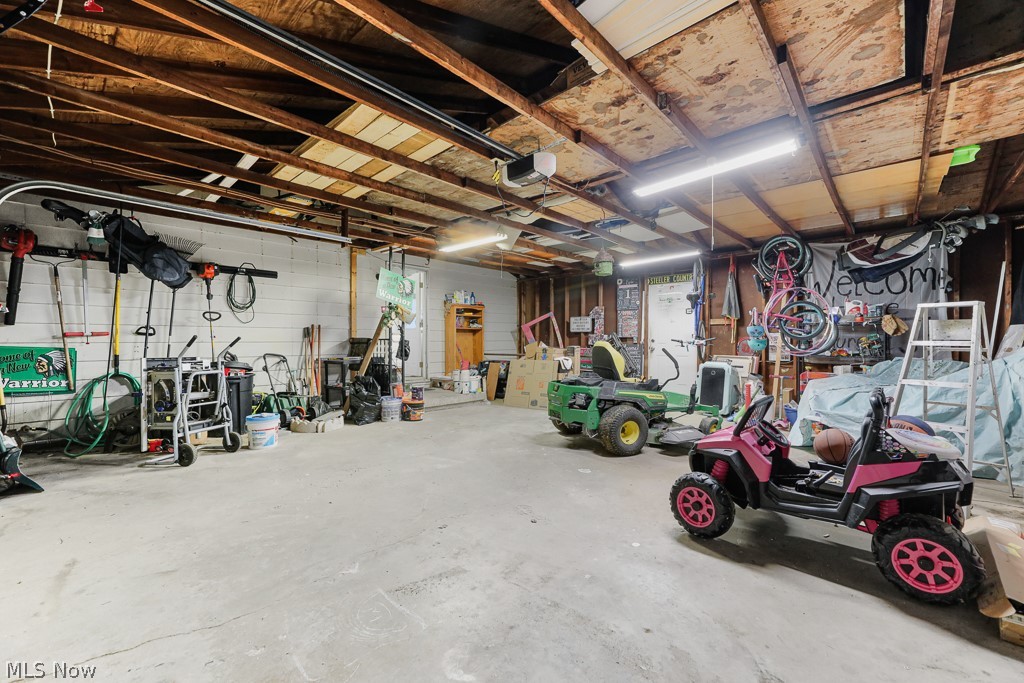 212 Case Road Beloit OH 44609