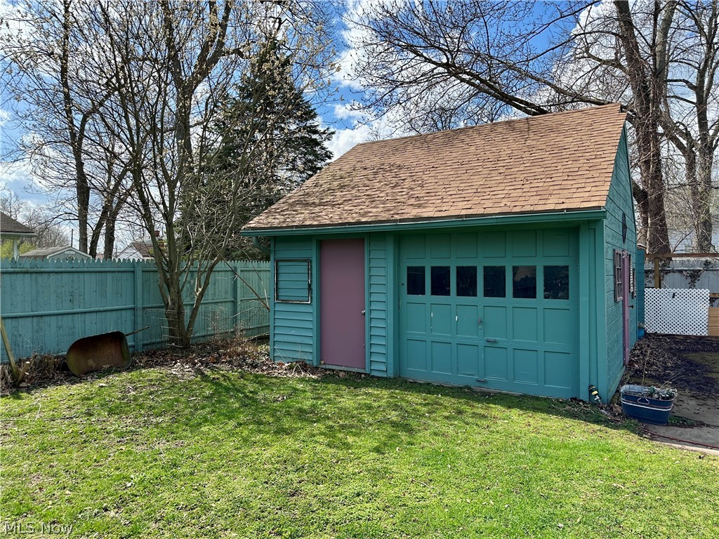 1421 Ohio Avenue Ashtabula OH 44004