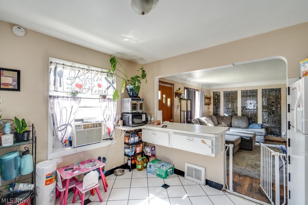 24 Dewhurst Avenue Bedford OH 44146