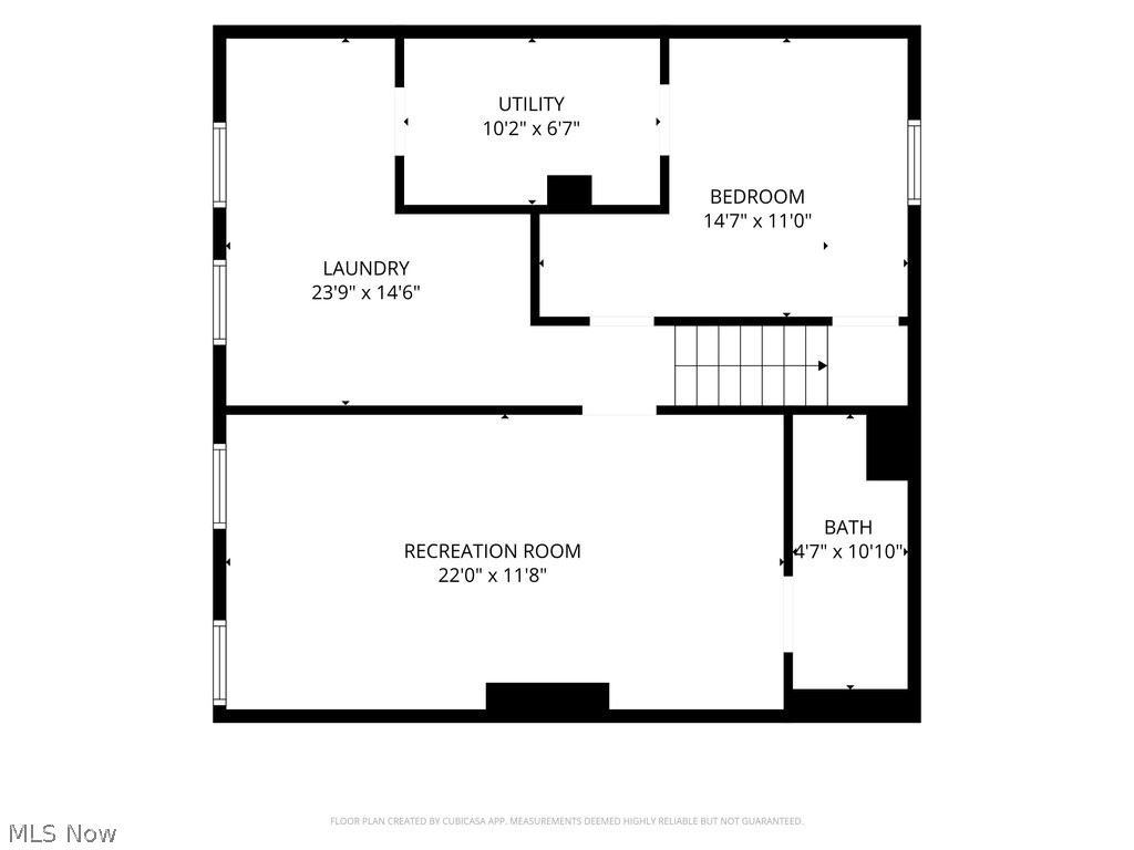 24 Dewhurst Avenue Bedford OH 44146