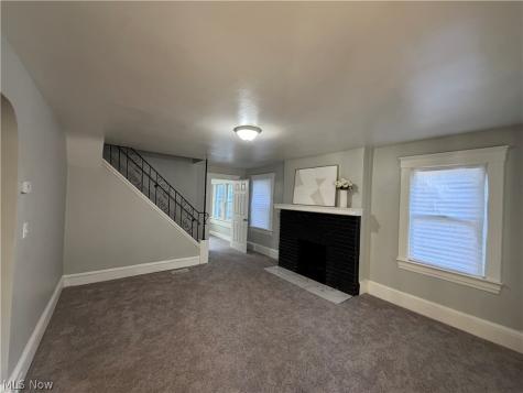 18211 Landseer Road Cleveland OH 44119