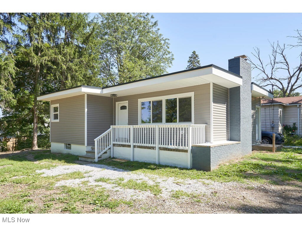 905 National Avenue Akron OH 44314