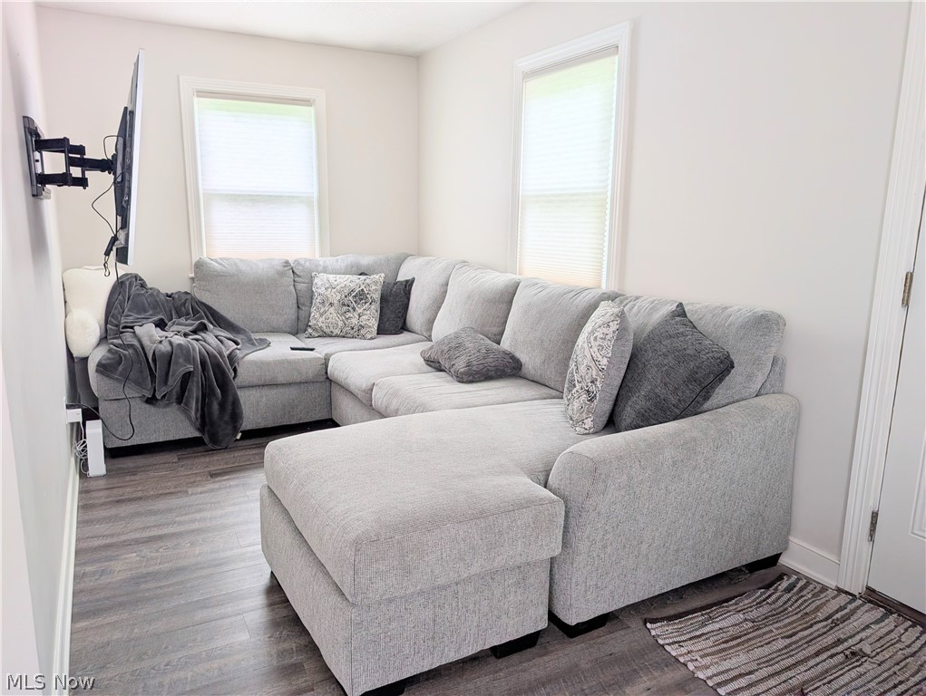 4465 Eastland Avenue NE Louisville OH 44641
