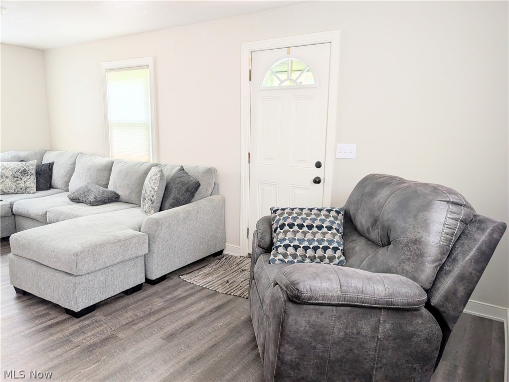 4465 Eastland Avenue NE Louisville OH 44641