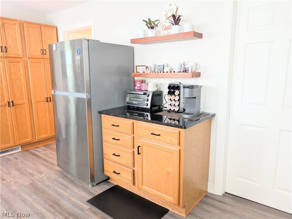 4465 Eastland Avenue NE Louisville OH 44641