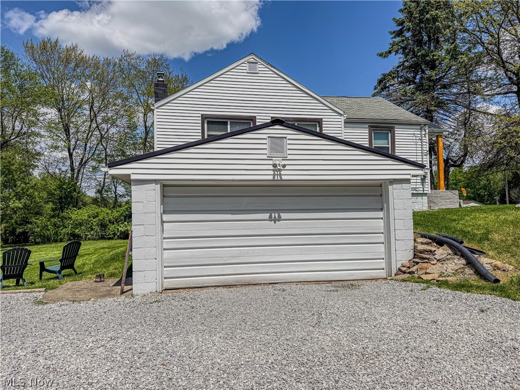4465 Eastland Avenue NE Louisville OH 44641