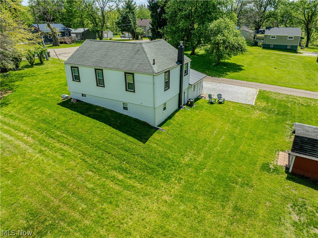 4465 Eastland Avenue NE Louisville OH 44641