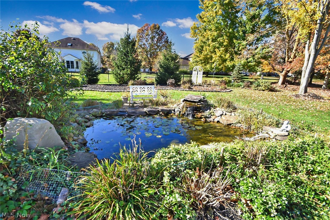 5384 Wilshire Park Drive Hudson OH 44236