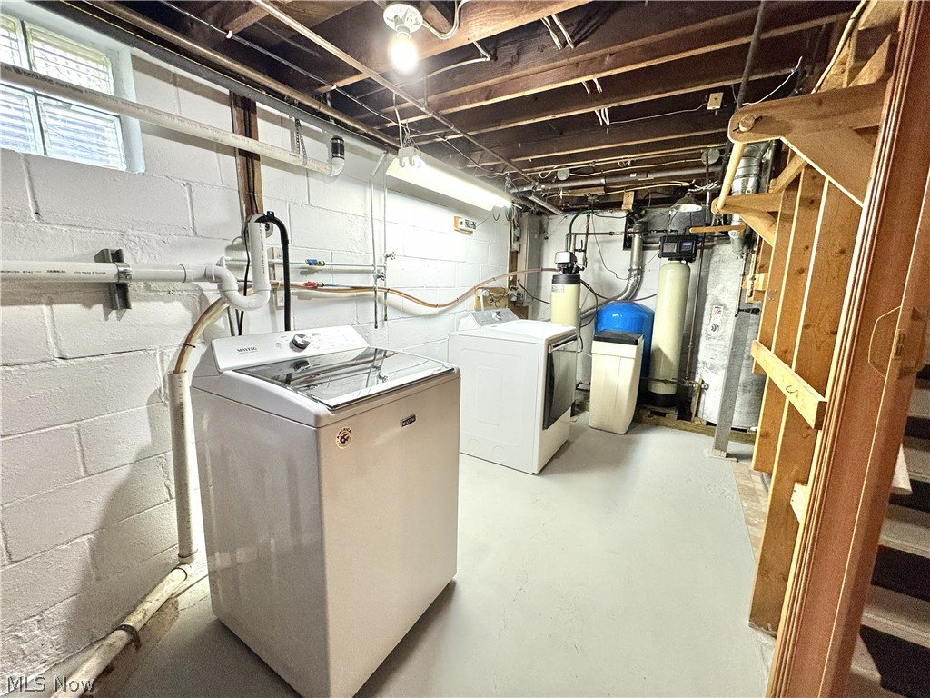 2315 Howland Wilson Road Cortland OH 44410