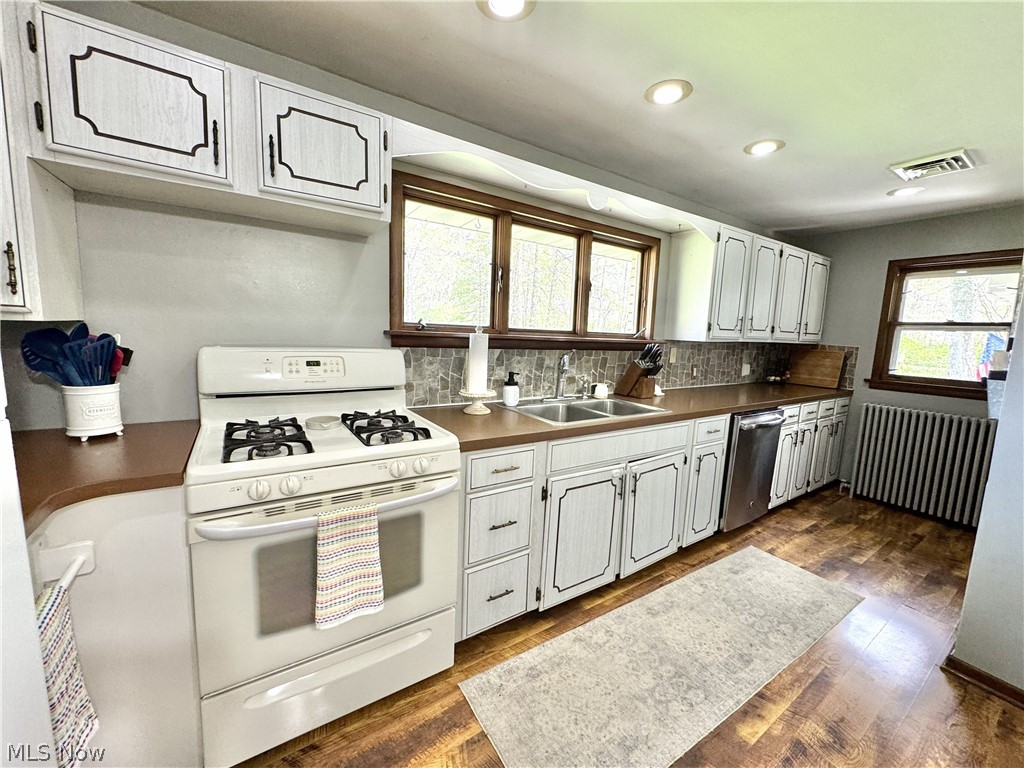 2315 Howland Wilson Road Cortland OH 44410