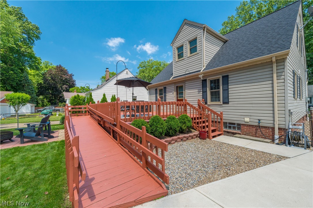 3220 W 231st Street North Olmsted OH 44070