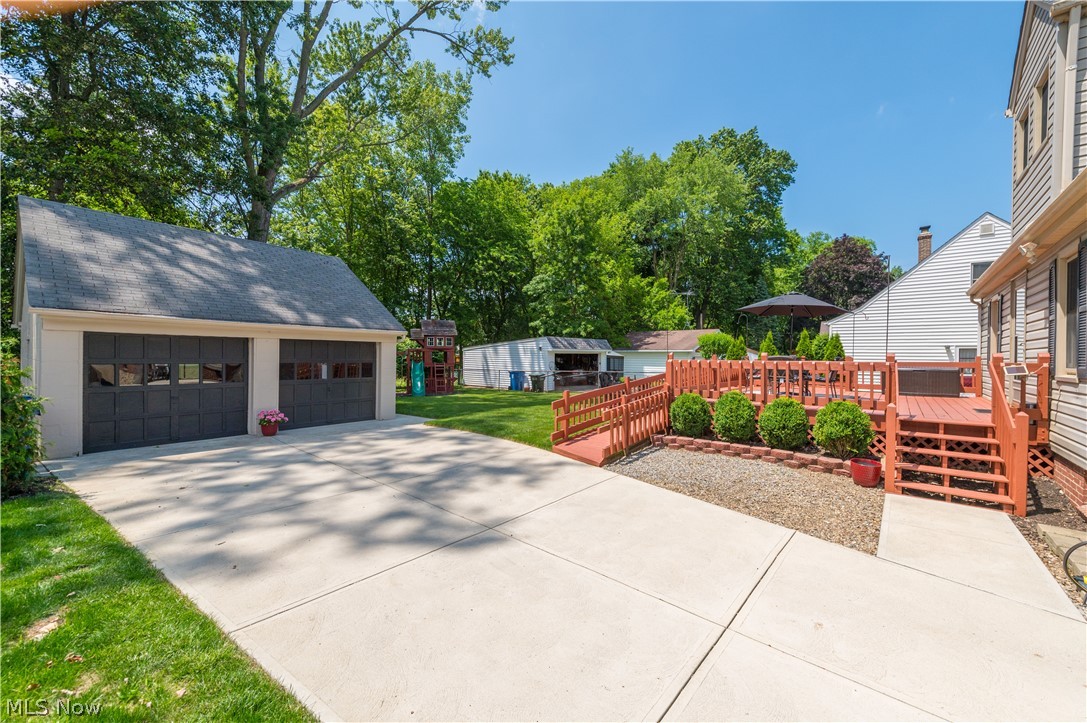 3220 W 231st Street North Olmsted OH 44070